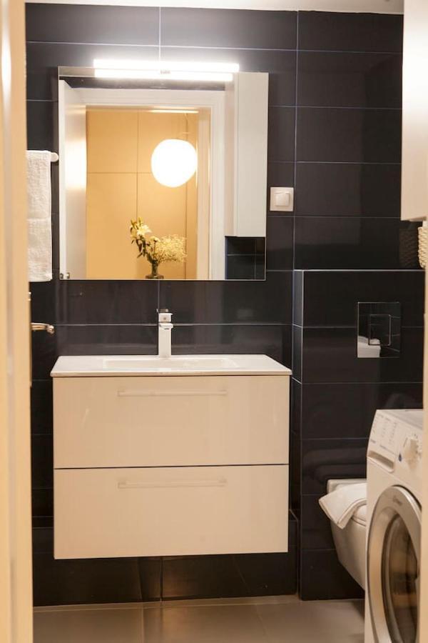 אתונה Chic & Comfortable Central Apart, Close To National Archeological Museum! מראה חיצוני תמונה