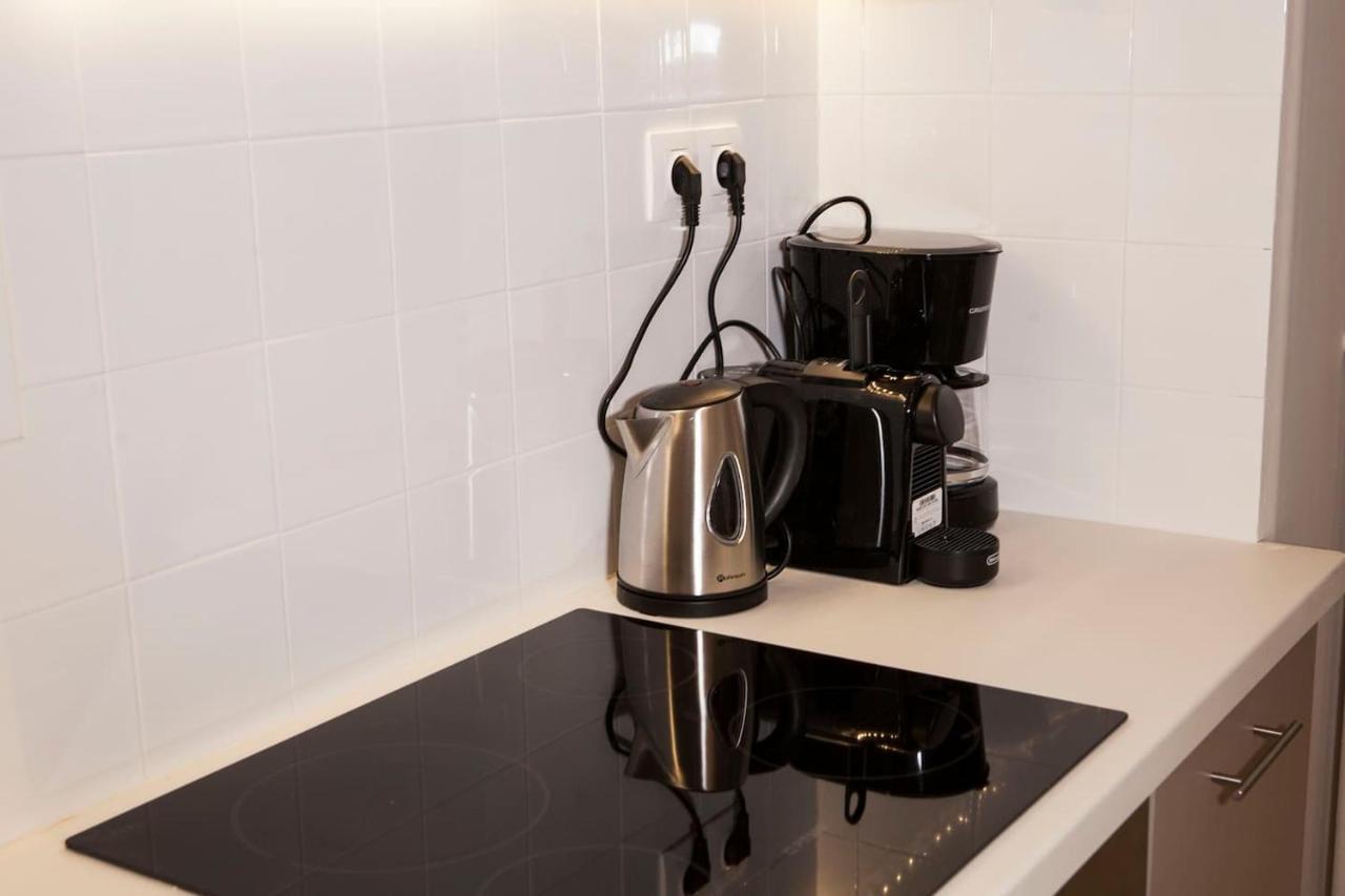 אתונה Chic & Comfortable Central Apart, Close To National Archeological Museum! מראה חיצוני תמונה