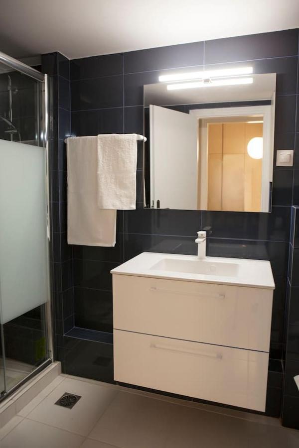אתונה Chic & Comfortable Central Apart, Close To National Archeological Museum! מראה חיצוני תמונה